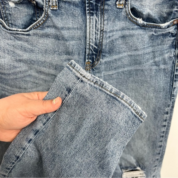 Gap Denim Cheeky Straight Distressed Jeans Size 28 Regular - Picture 5 of 8